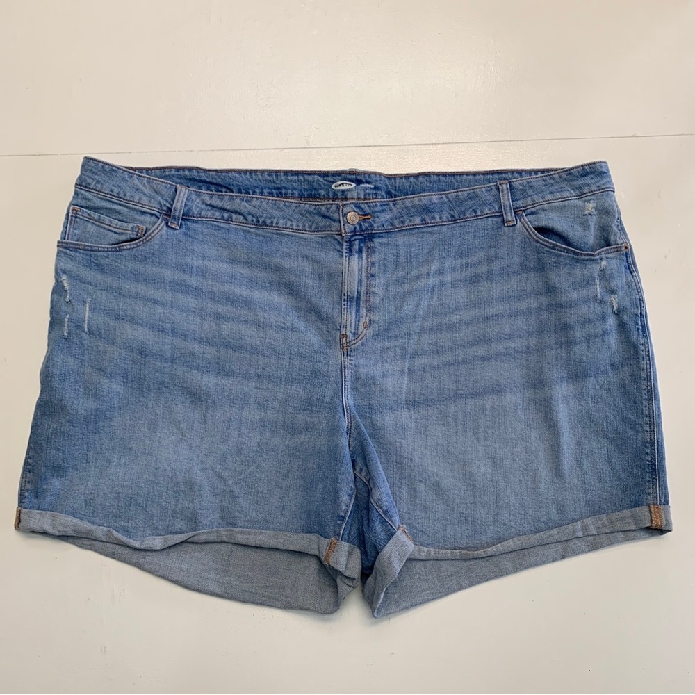 Old Navy Women’s Boyfriend Denim Shorts Size 28 Plus